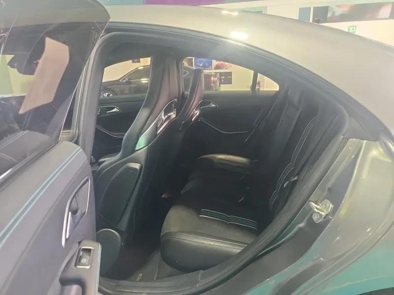 Mercedes-Benz CLA 250 AMG , снимка 10 - Автомобили и джипове - 55129553