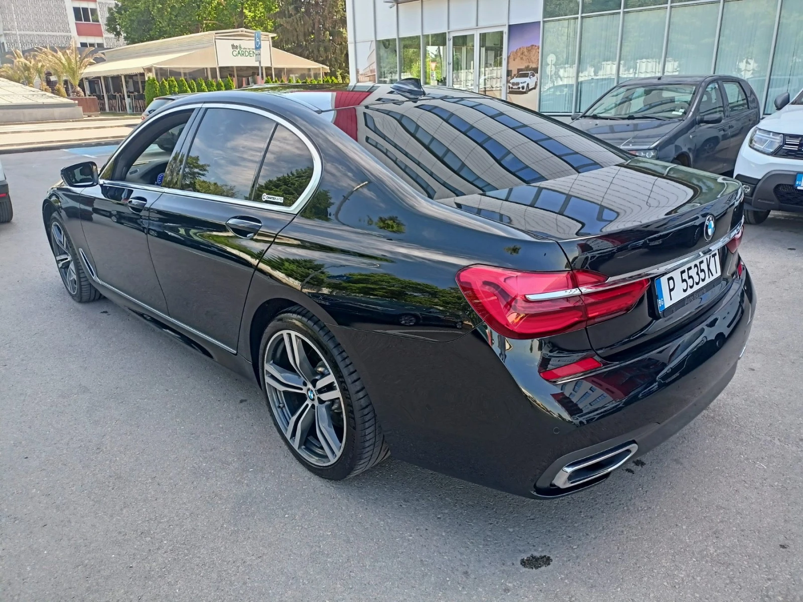 BMW 740 740d xDrive - изображение 3