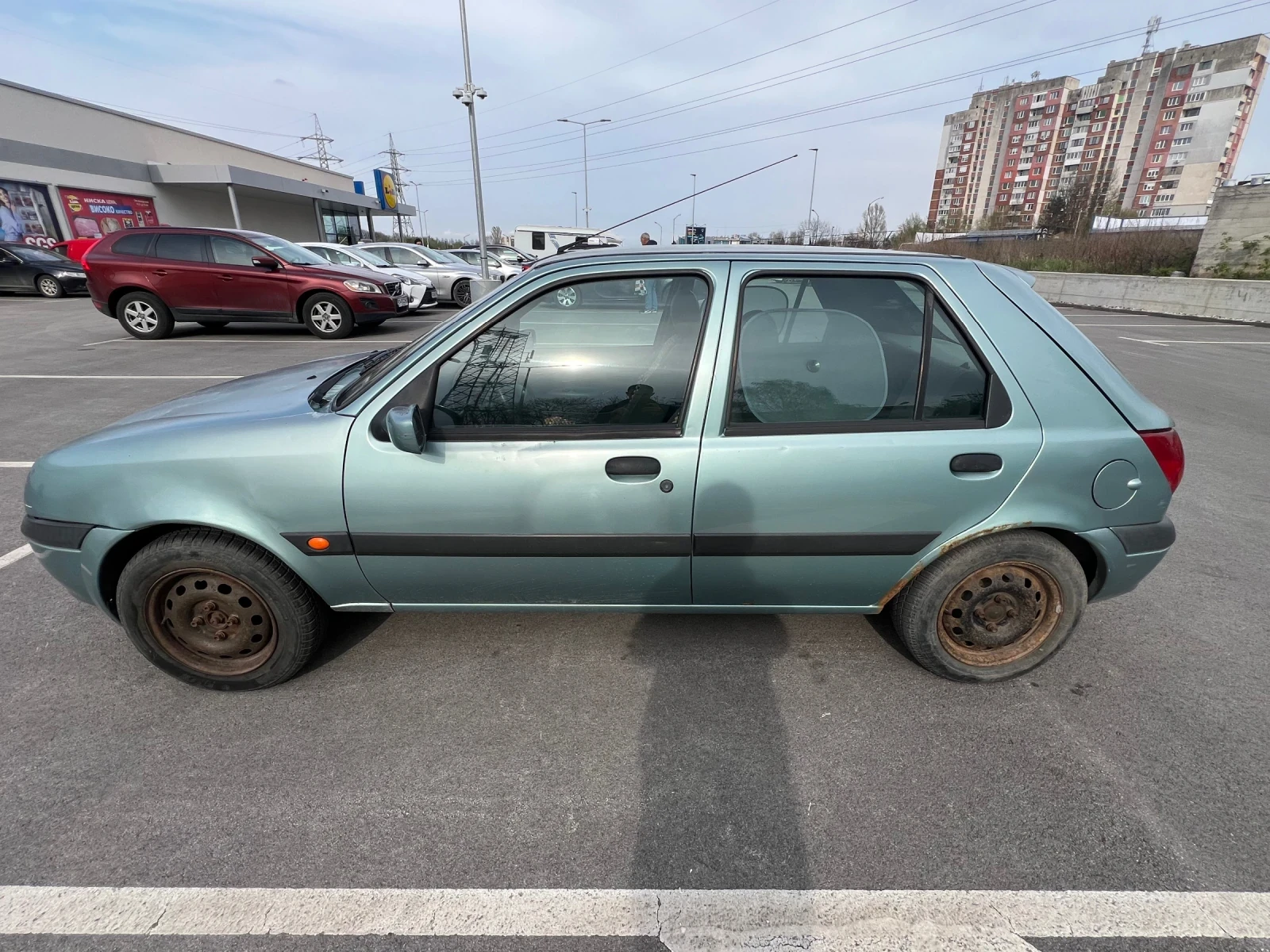 Ford Fiesta  - изображение 6