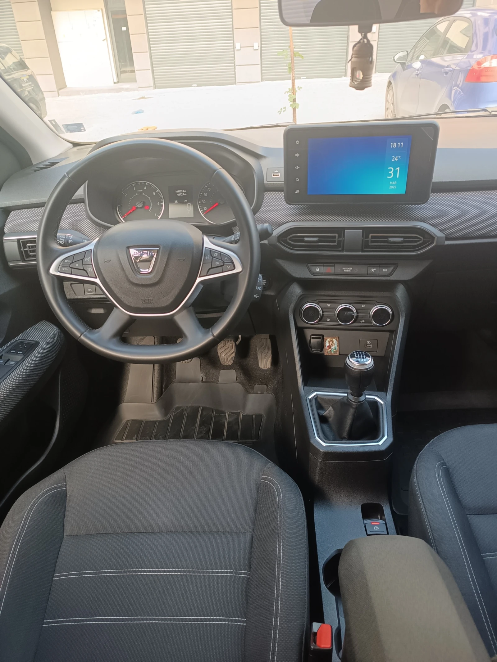 Dacia Logan  - изображение 7