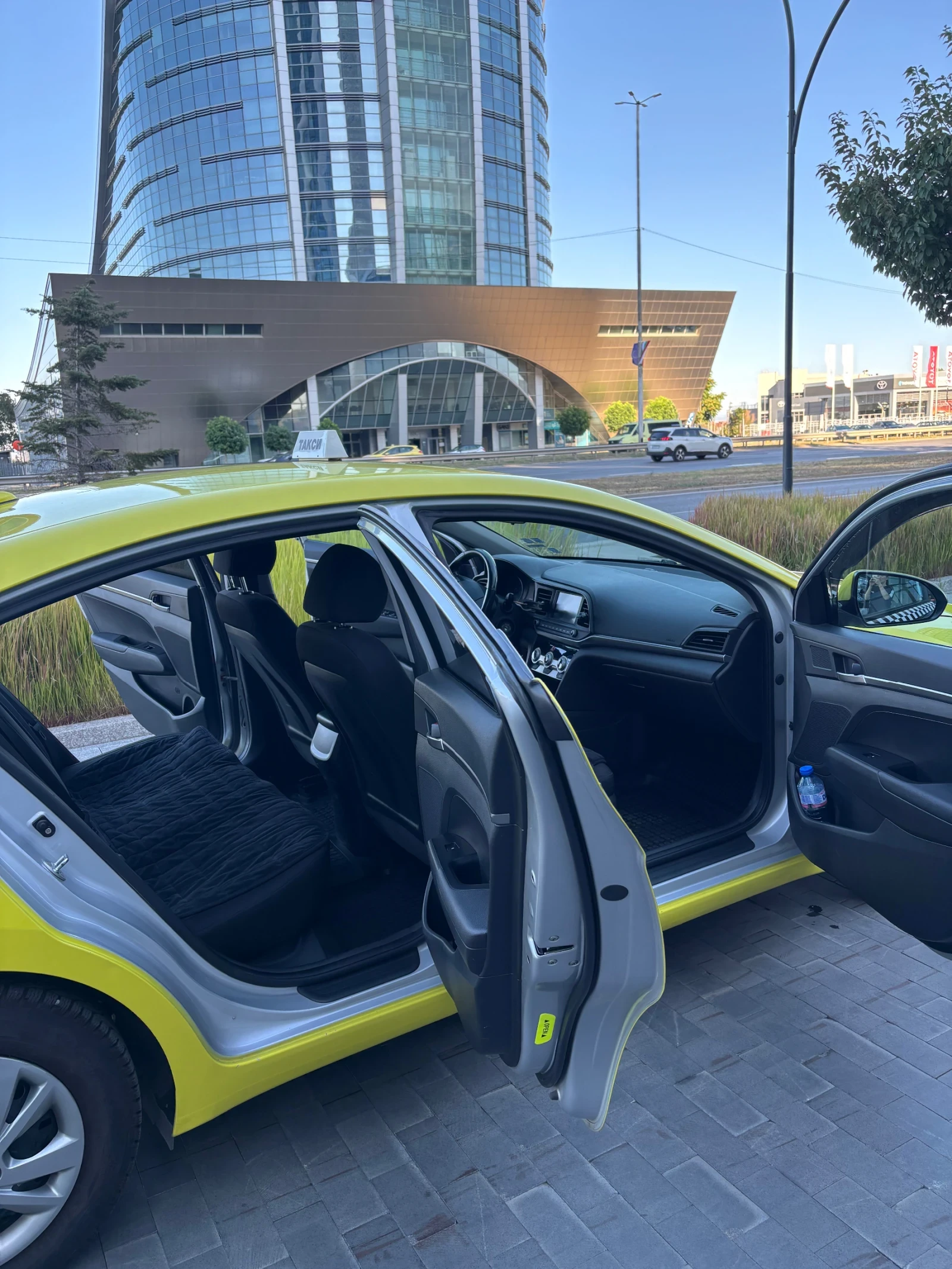 Hyundai Elantra | Mobile.bg — изображение 11