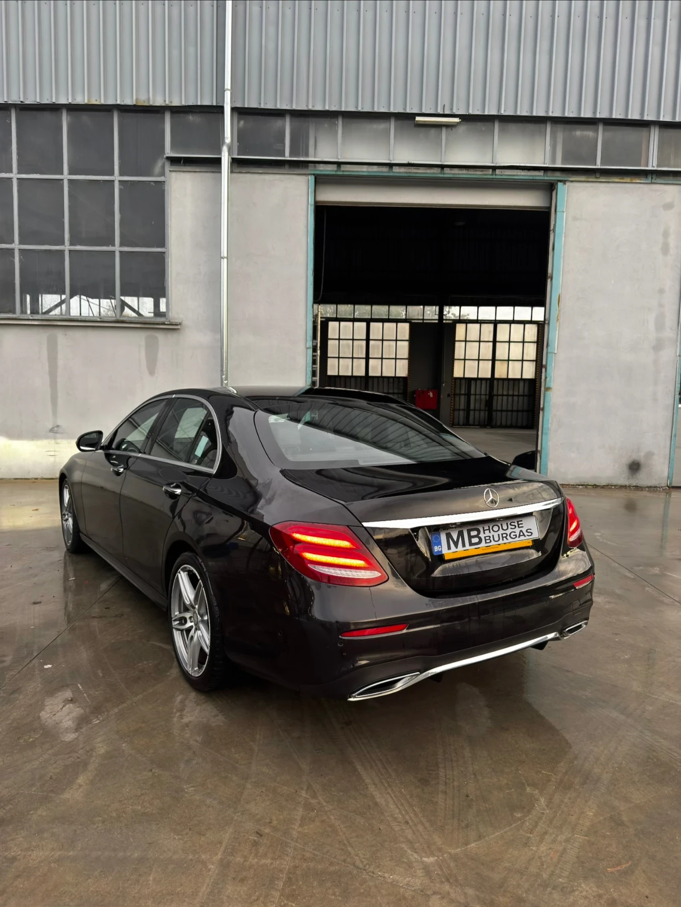 Mercedes-Benz E 220 Premium AMG | Mobile.bg   6