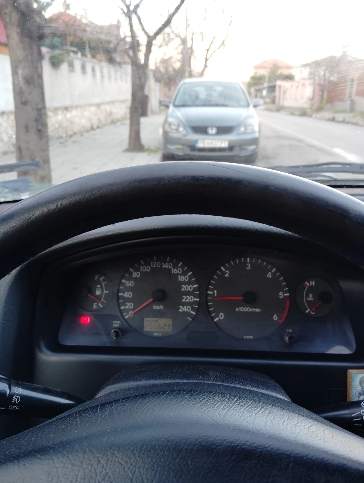 Toyota Avensis 2.0 D4D - изображение 8