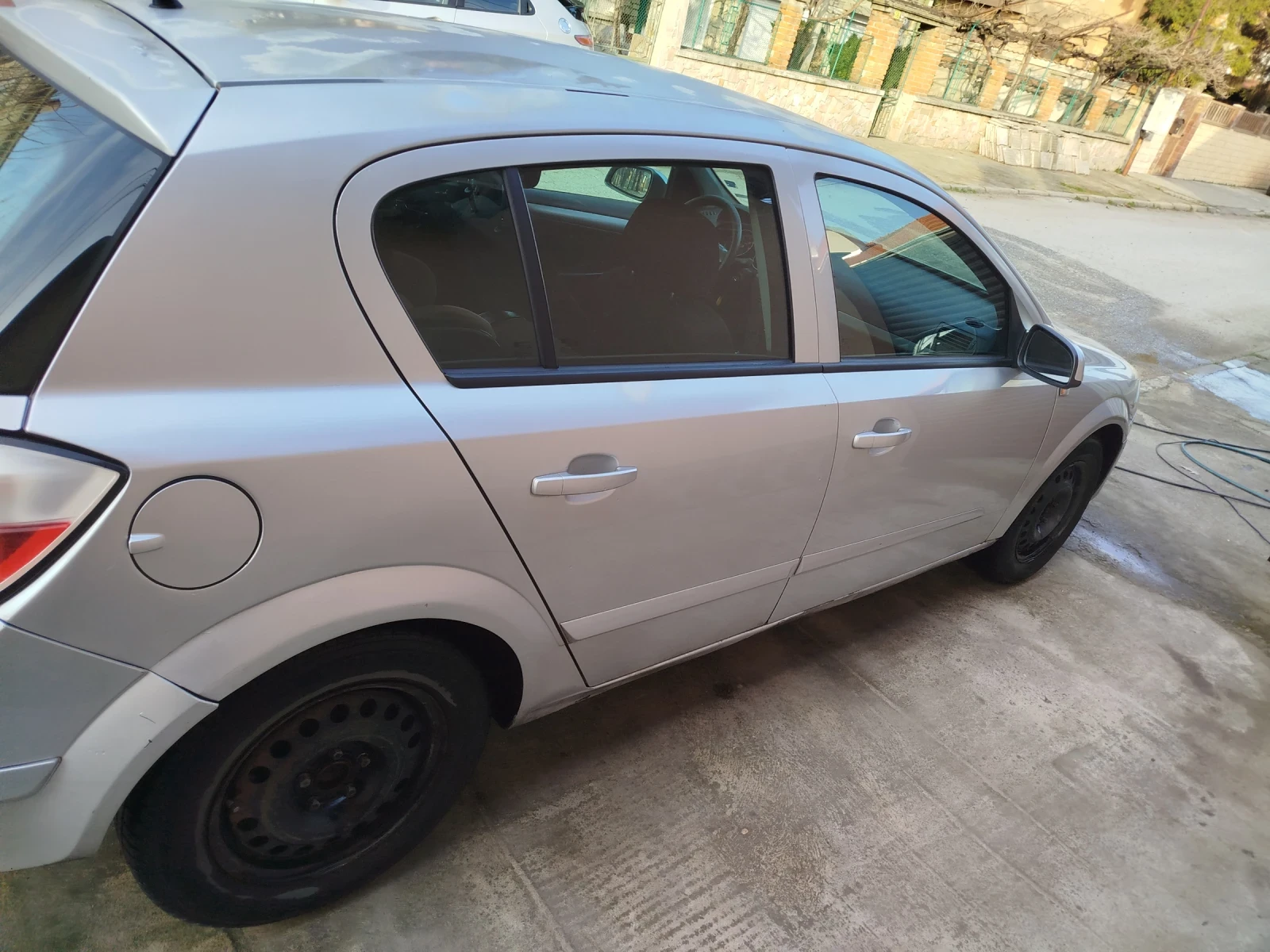 Opel Astra, снимка 4 - Автомобили и джипове - 53705573