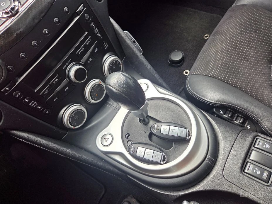 Nissan 370Z * КОЖА* ПОДГРЕВ* NAVI* CAMERA* , снимка 11 - Автомобили и джипове - 53906289