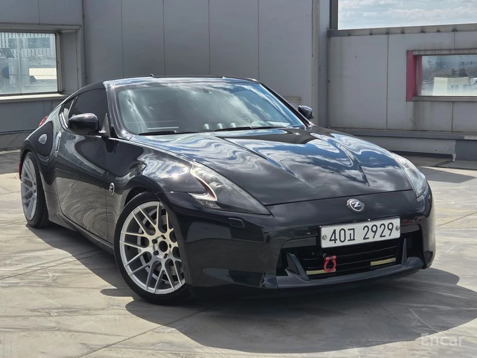 Nissan 370Z * КОЖА* ПОДГРЕВ* NAVI* CAMERA* , снимка 3 - Автомобили и джипове - 53906289
