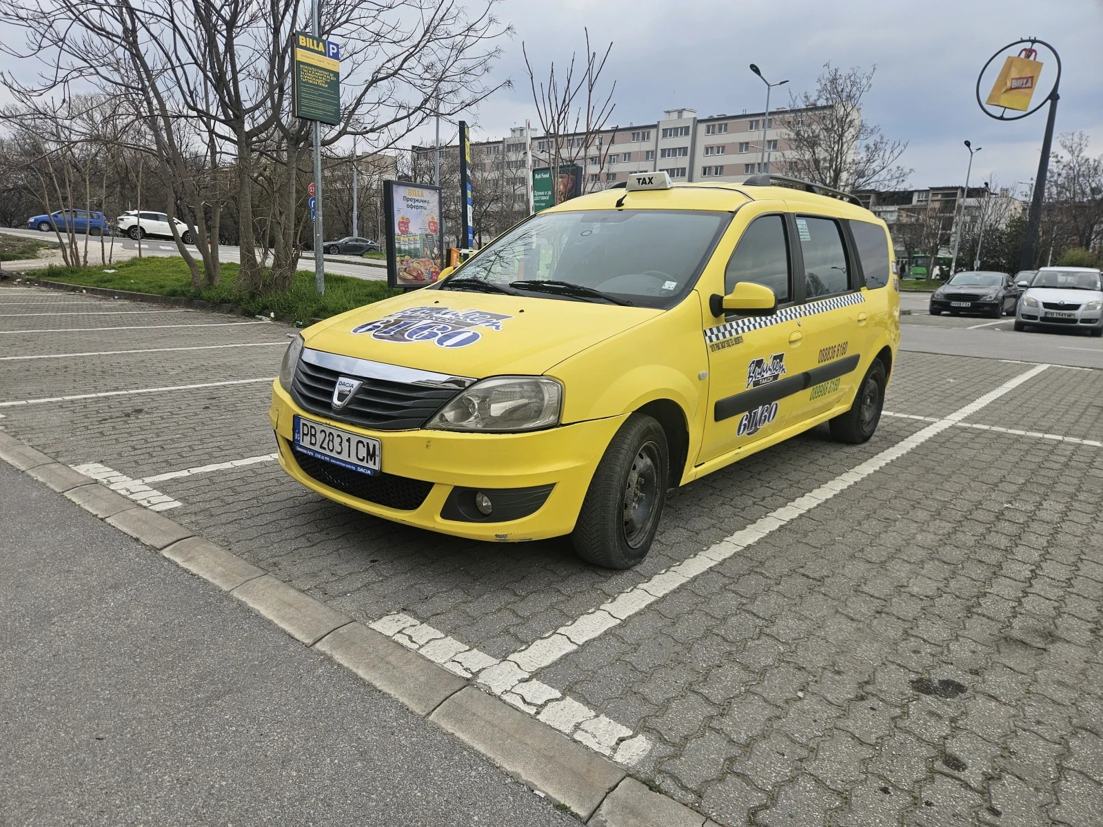 Dacia Logan, снимка 2 - Автомобили и джипове - 53982790