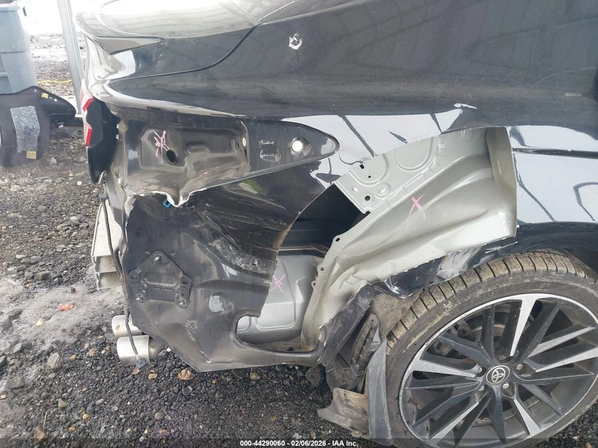 Toyota Camry 2.5L I-4 DI, DOHC, VVT, 206HP All Wheel Drive | Mobile.bg � ����������� 17