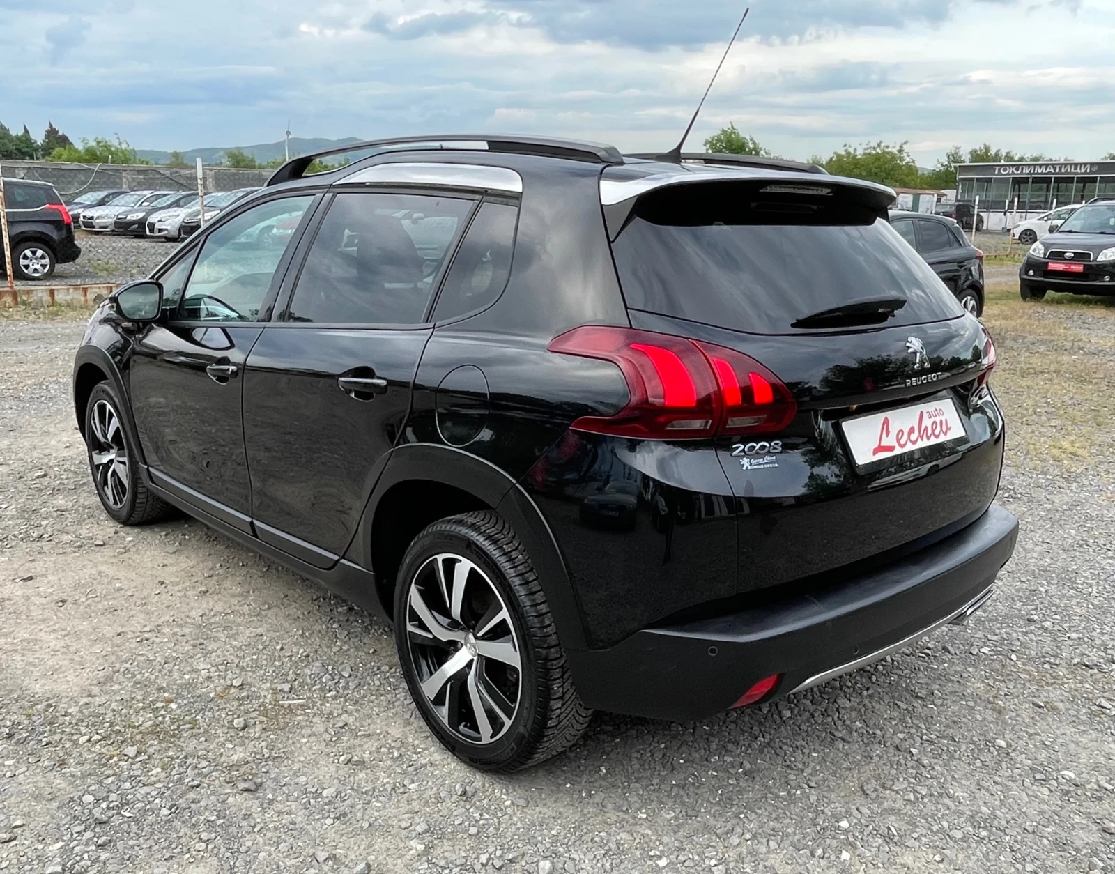 Peugeot 2008 GT-line Facelift 1.6HDi 120к.с 6-Speed EURO 6, снимка 8 - Автомобили и джипове - 54575685