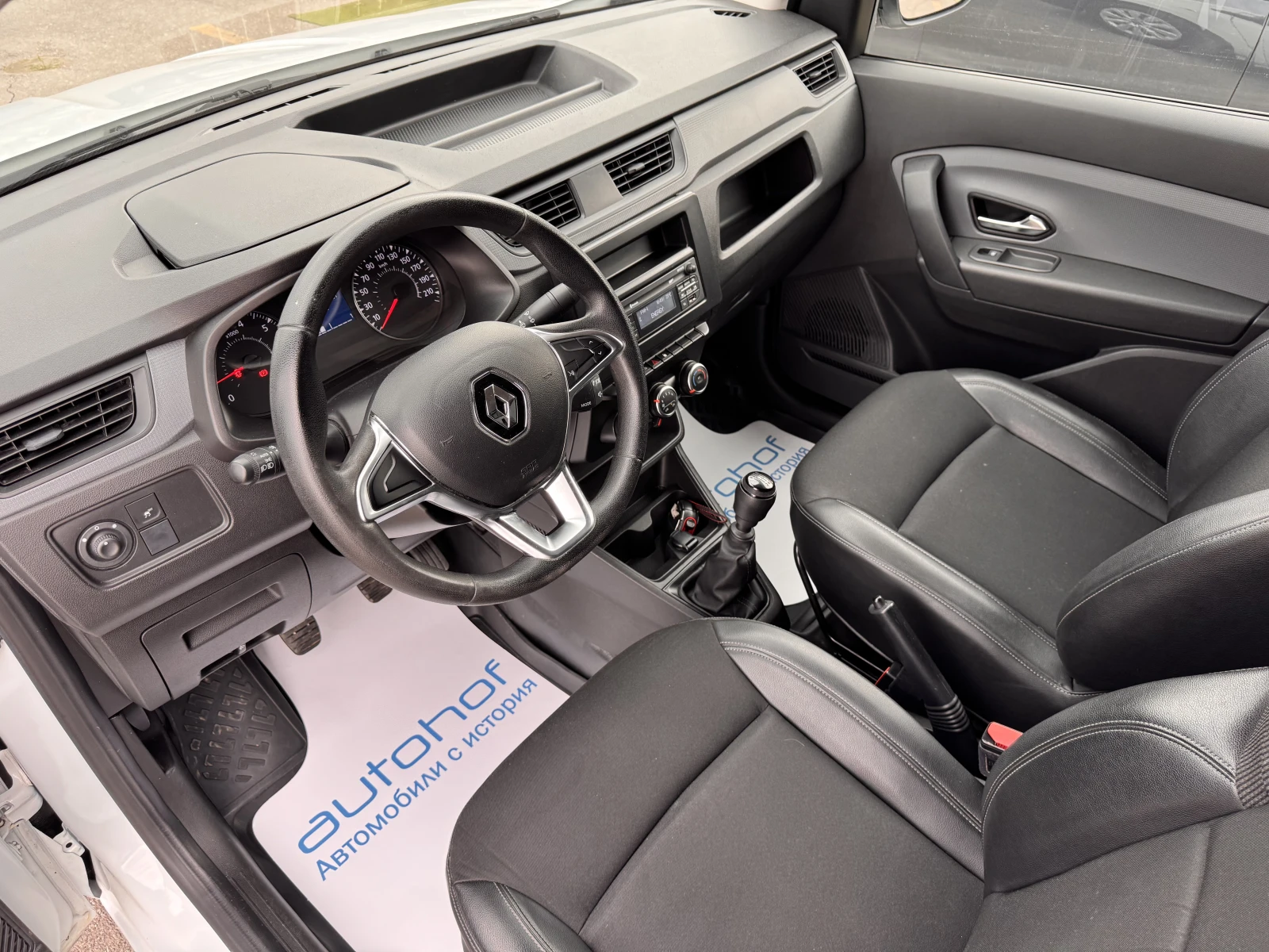 Renault Express Life/1.5dci/75K.C./6MT, снимка 7 - Автомобили и джипове - 54621732