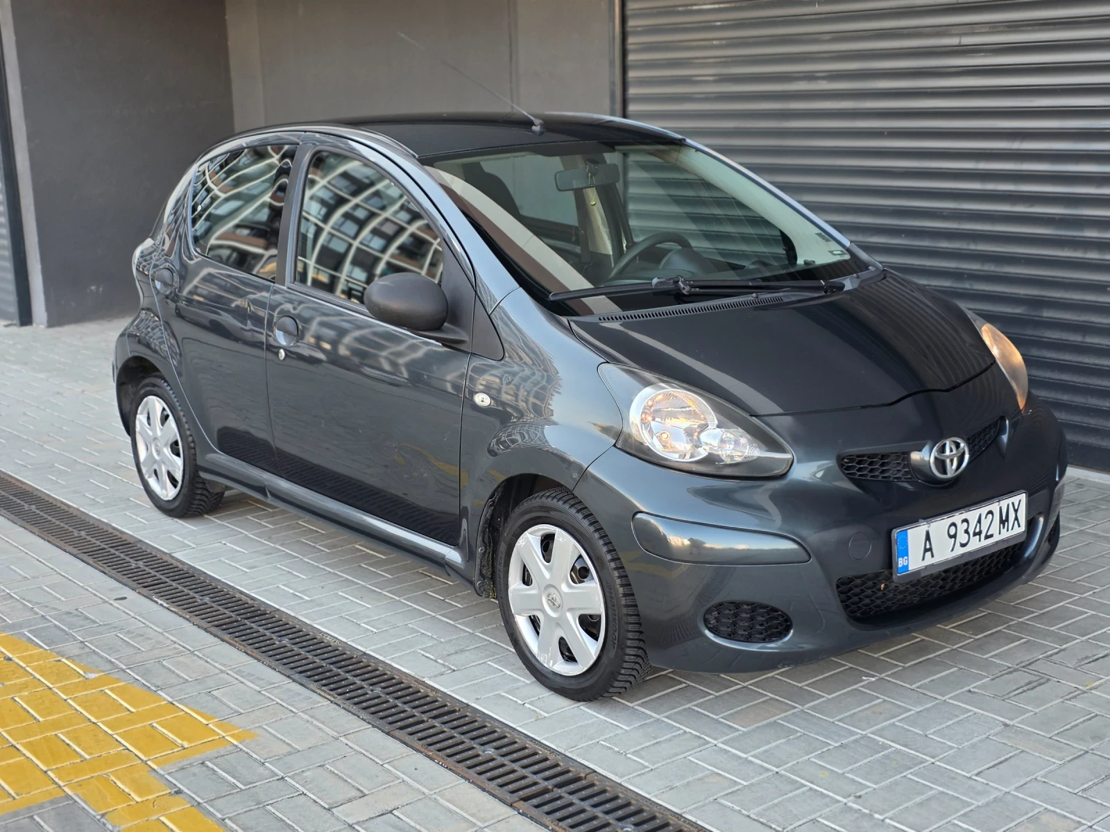 Toyota Aygo 1.1 65 ����  | Mobile.bg � ����������� 1
