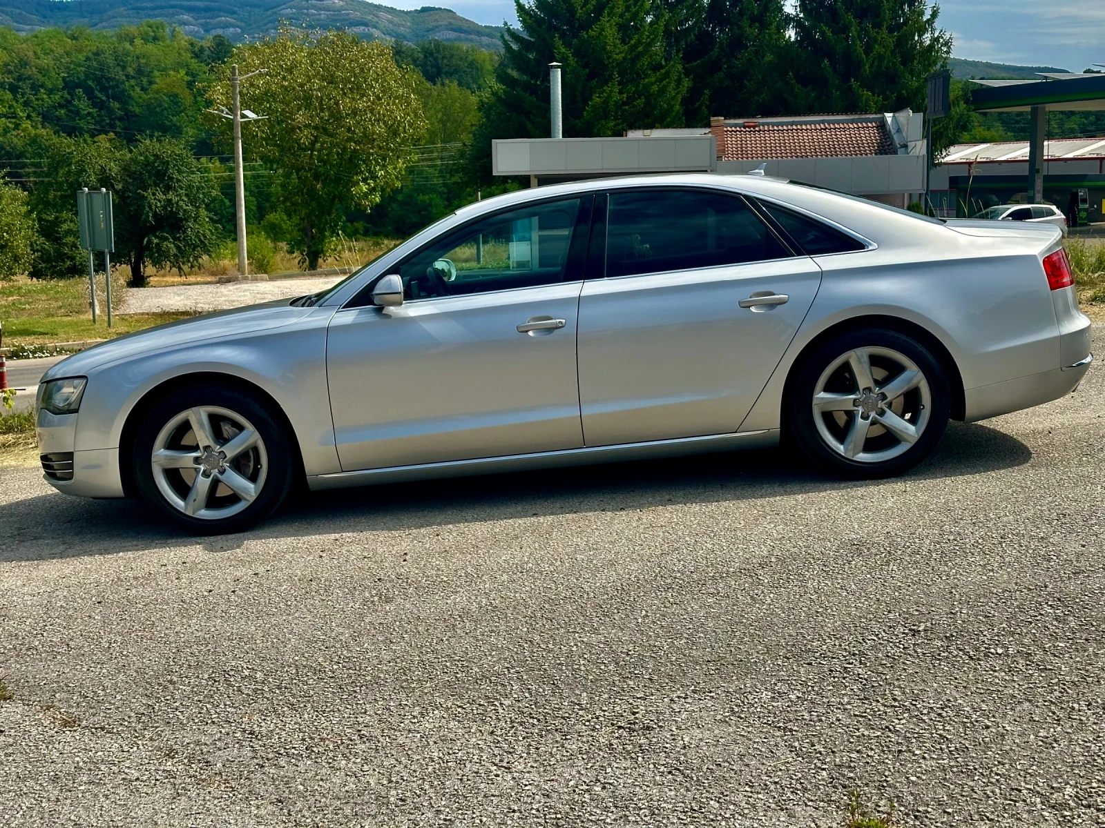 Audi A8 3.0 TDi 2011г.250 кс ТОП СЪСТОЯНИЕ !!, снимка 4 - Автомобили и джипове - 55606775