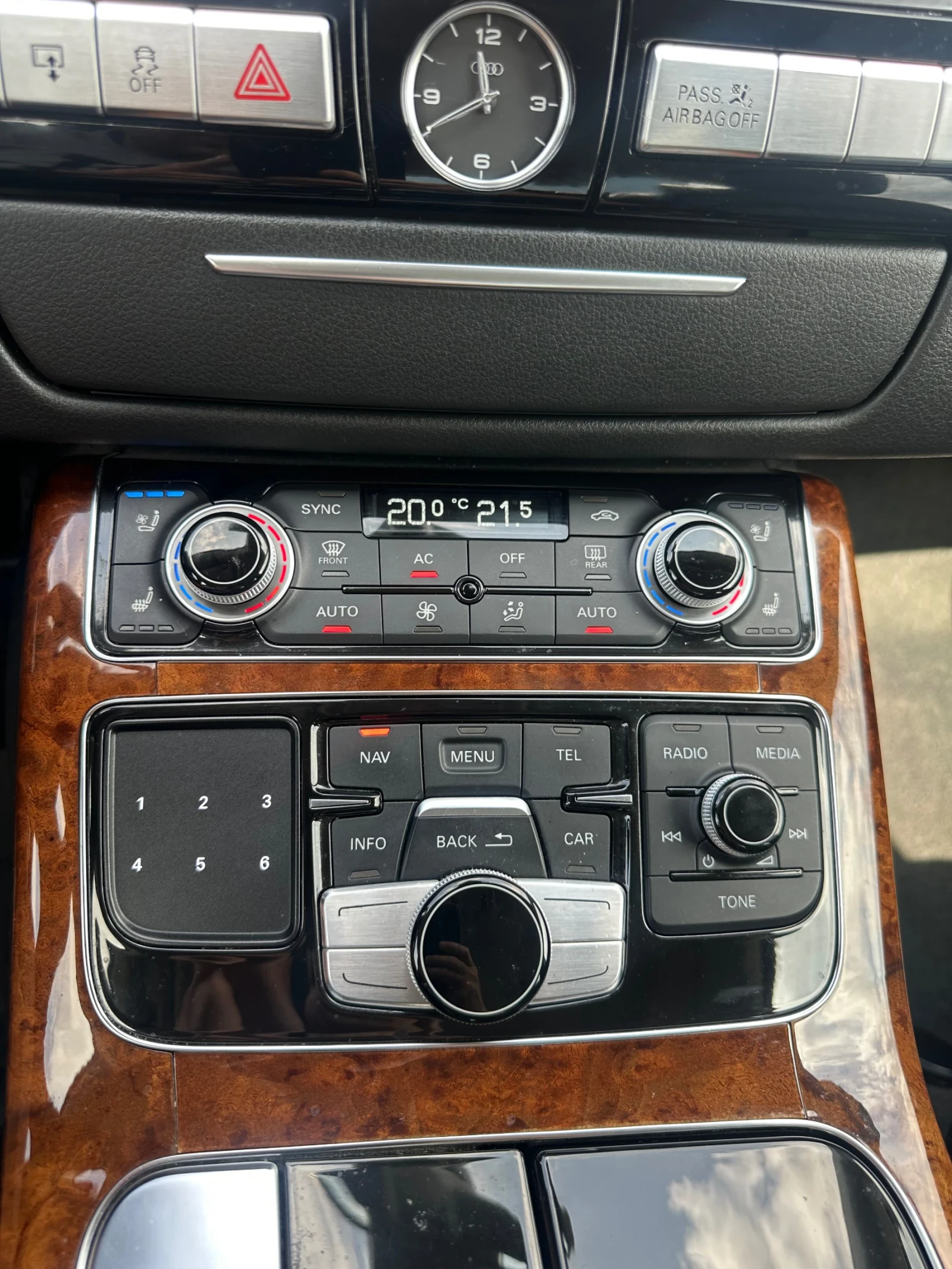 Audi A8 3.0 TDi 2011г.250 кс ТОП СЪСТОЯНИЕ !!, снимка 13 - Автомобили и джипове - 55606775