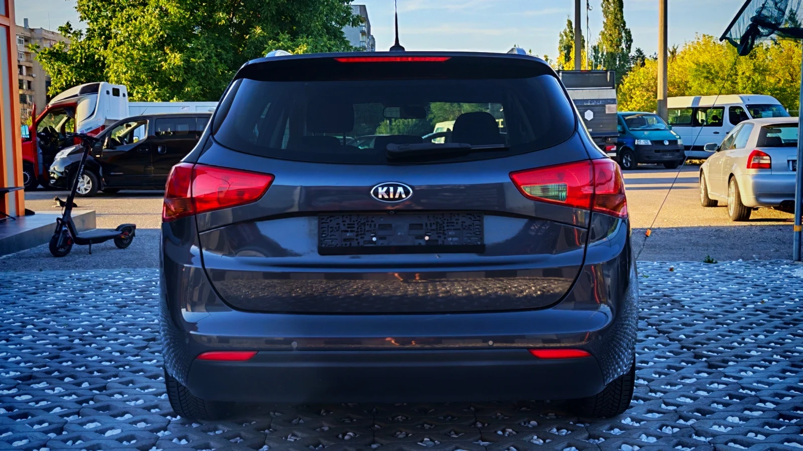Kia Ceed FaceLift EURO6B, снимка 4 - Автомобили и джипове - 55982205