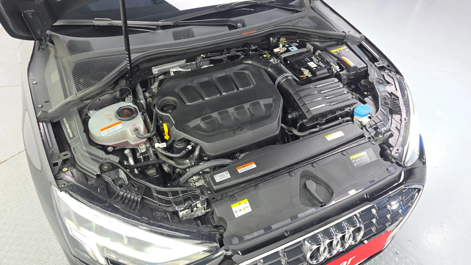 Audi A3 40 TFSI | Keyless | , снимка 5 - Автомобили и джипове - 56151789