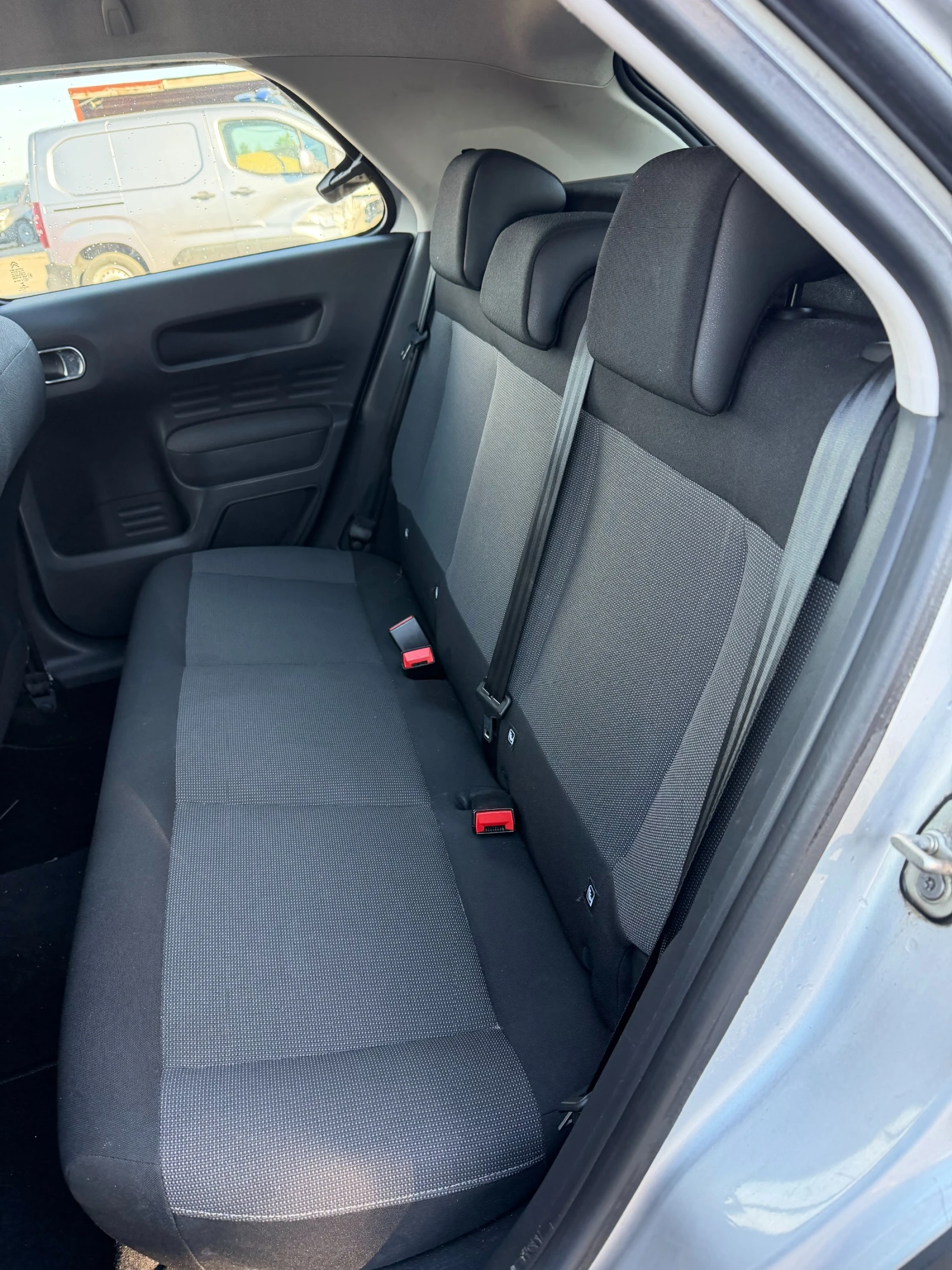 Citroen C4 Cactus 1.2e-Vti AVTOMAT/KAMERA EURO 6, снимка 10 - Автомобили и джипове - 56315809