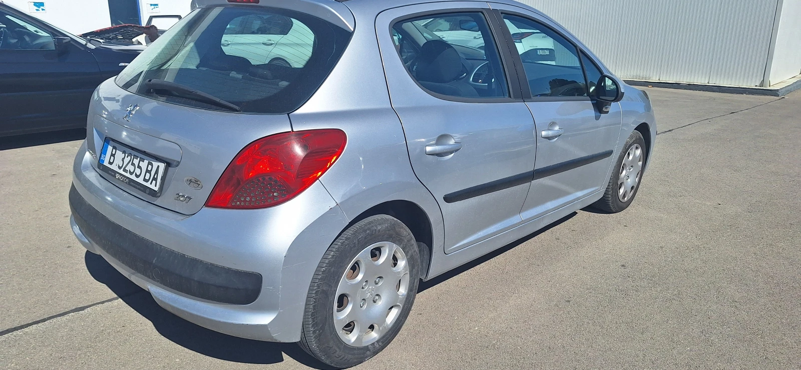 Peugeot 207, снимка 5 - Автомобили и джипове - 56327915