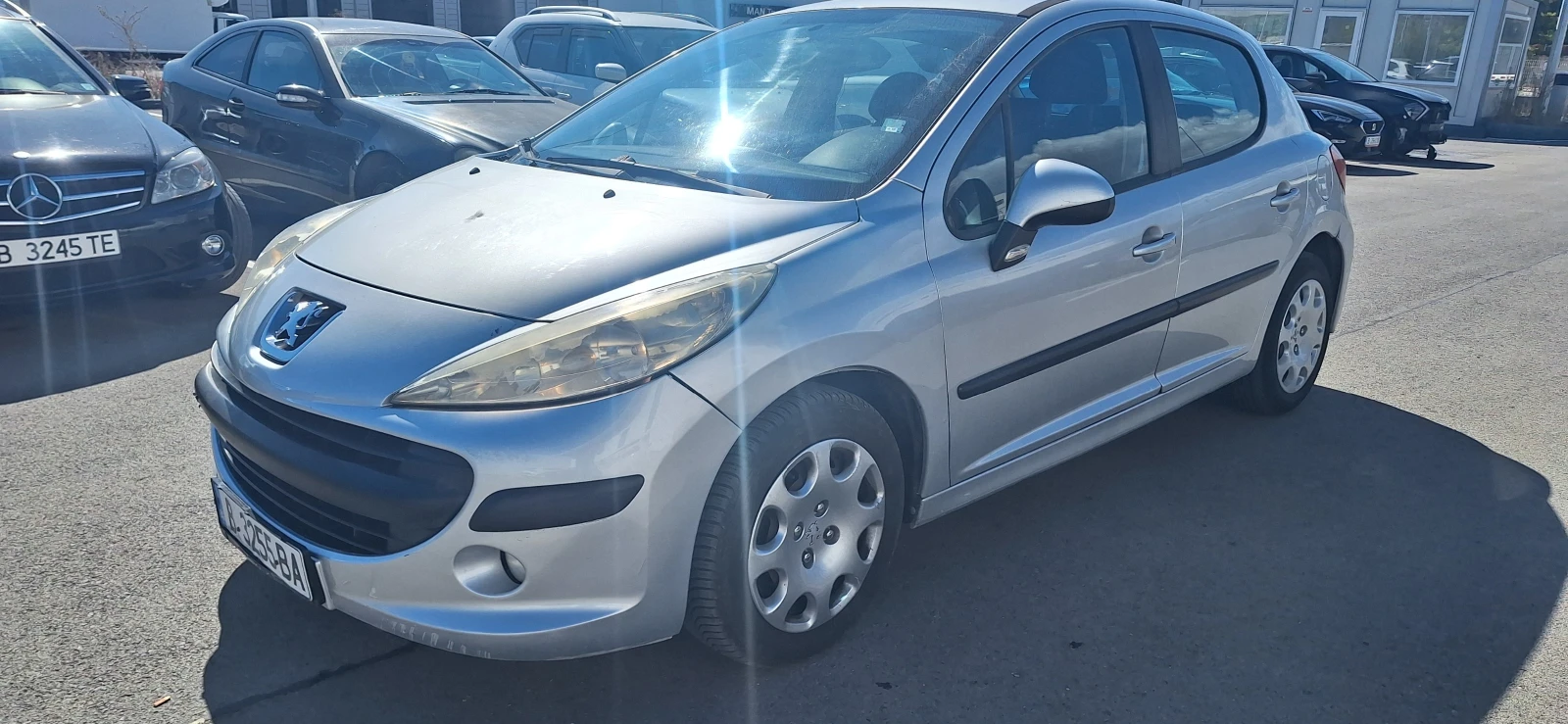 Peugeot 207, снимка 2 - Автомобили и джипове - 56327915