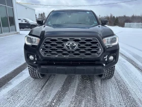 Toyota Tacoma * 4x4 Double Cab SB * CARFAX * БЕЗ ПЪРВОНАЧАЛНА ВН, снимка 6