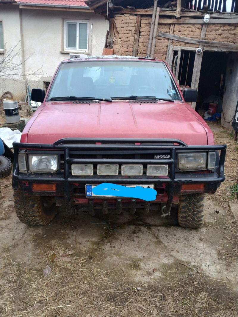 Nissan Terrano 1, снимка 1 - Автомобили и джипове - 46267666