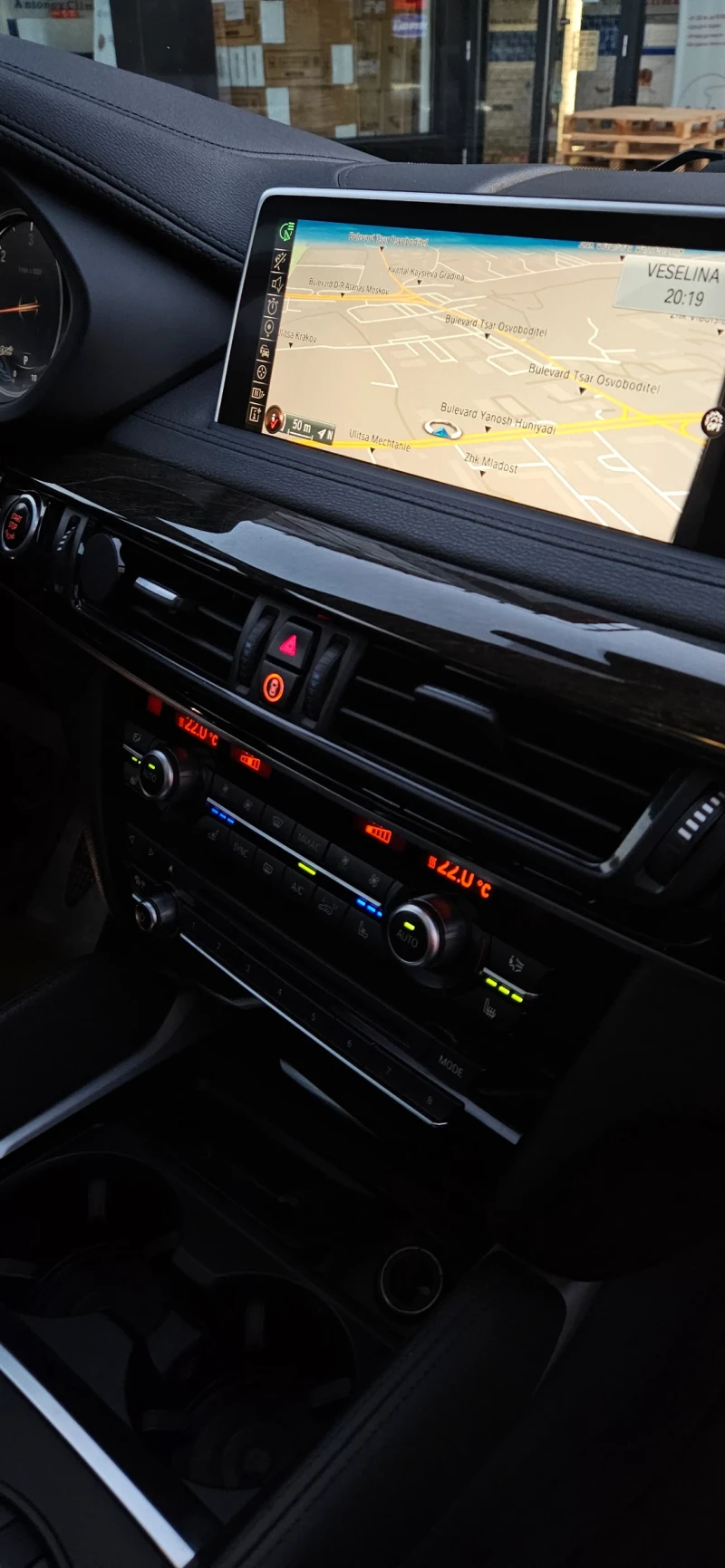 BMW X6 1ви собственик, обдухване, M пакет , снимка 11 - Автомобили и джипове - 51869647