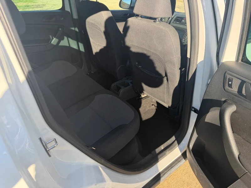 Skoda Yeti, снимка 8 - Автомобили и джипове - 52964361