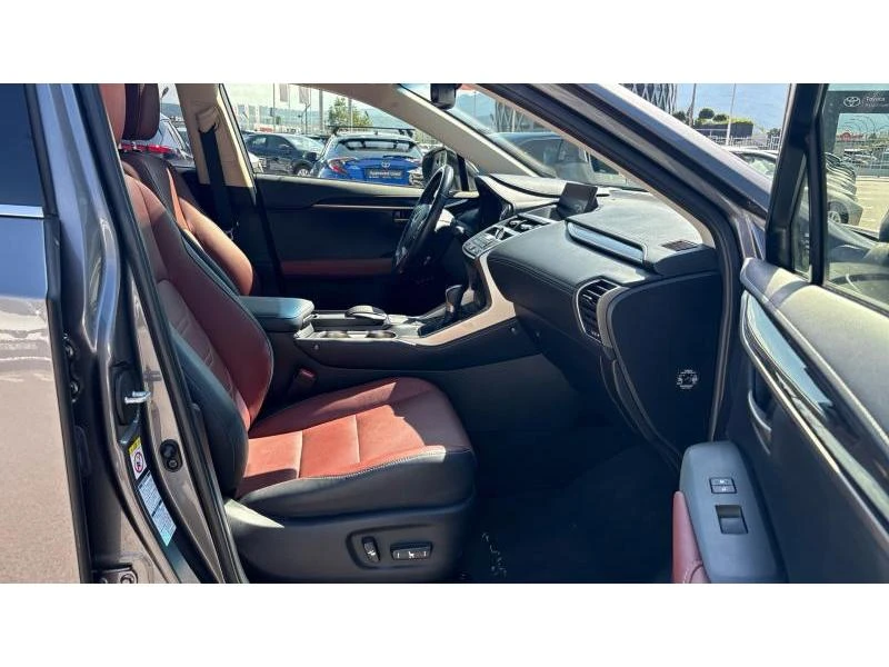 Lexus NX 300h 2.5HSD LUXURY AWD, снимка 6 - Автомобили и джипове - 55556057