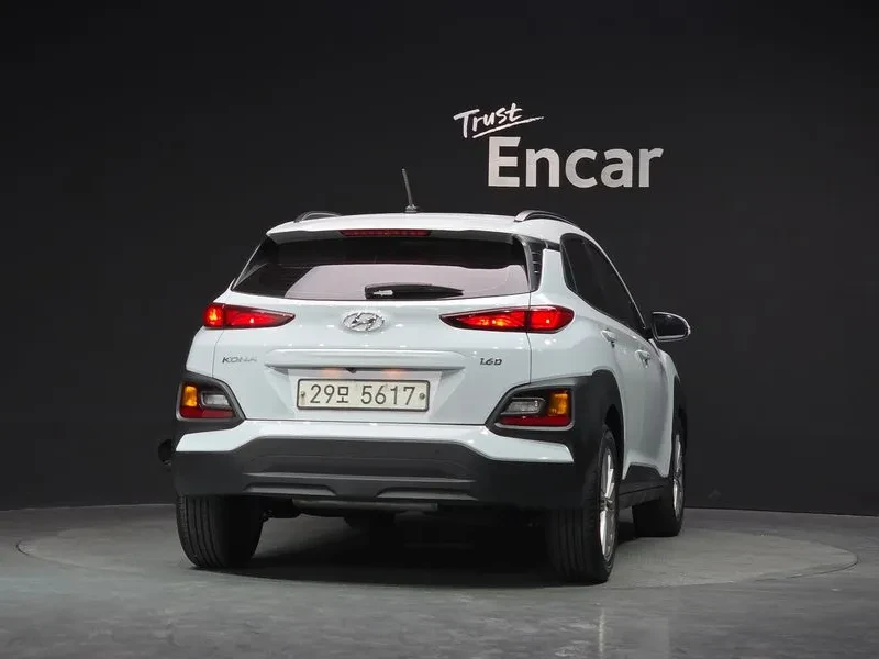 Hyundai Kona 1.6D - САМО 30% АВАНС, снимка 3 - Автомобили и джипове - 56028341