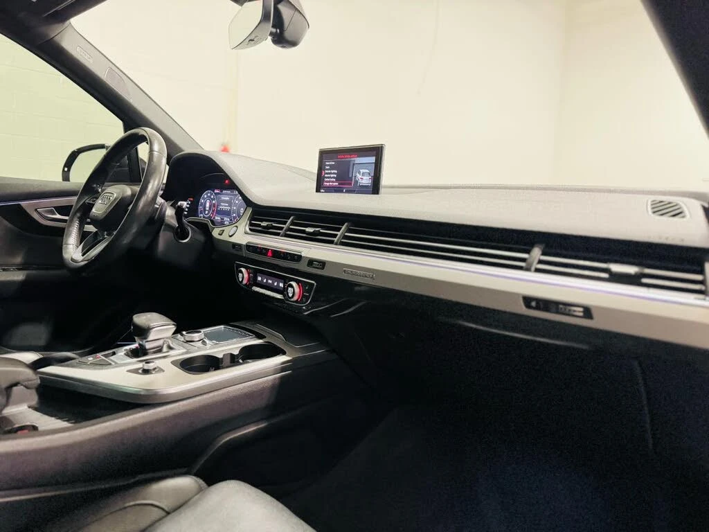Audi Q7 * Technik* * HeadUp* AвтоКредит* (ЦЕНА ДО БГ) - изображение 7