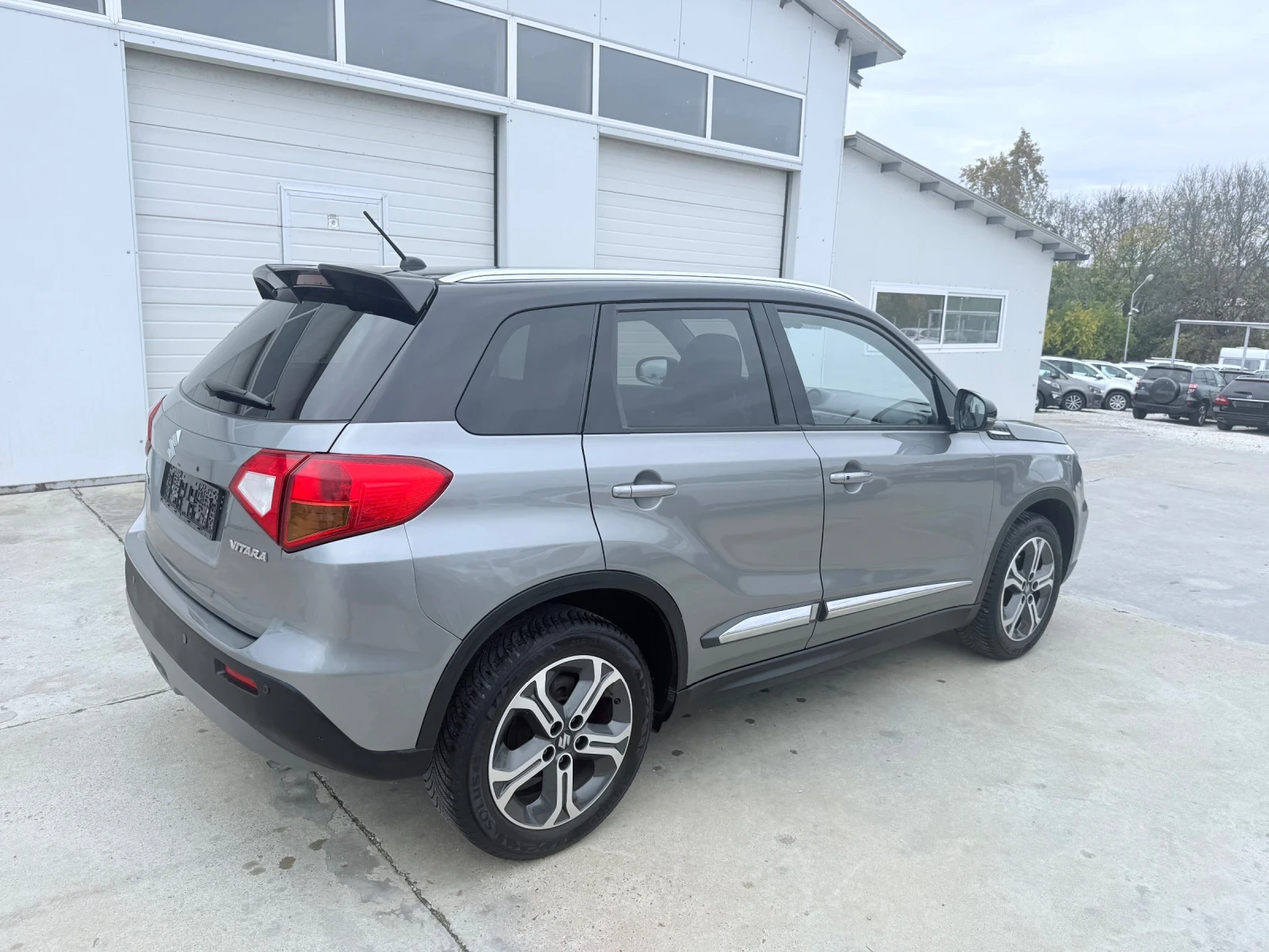 Suzuki Vitara 1.6VVT 120k.c * BRC* Navi* Evro 6* UNIKAT*  | Mobile.bg   13