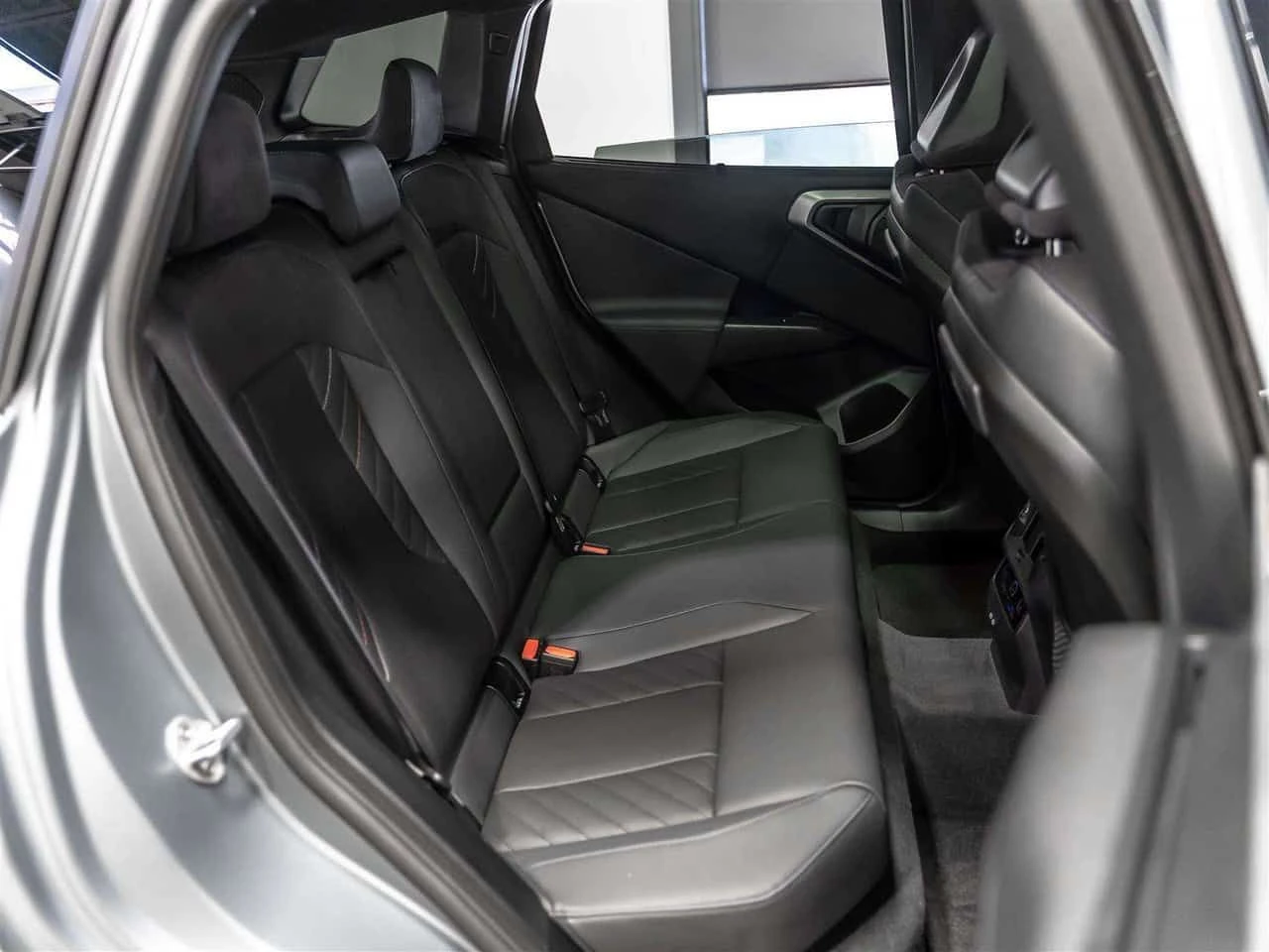 BMW X3 M50  CARFAX | Mobile.bg � ����������� 14