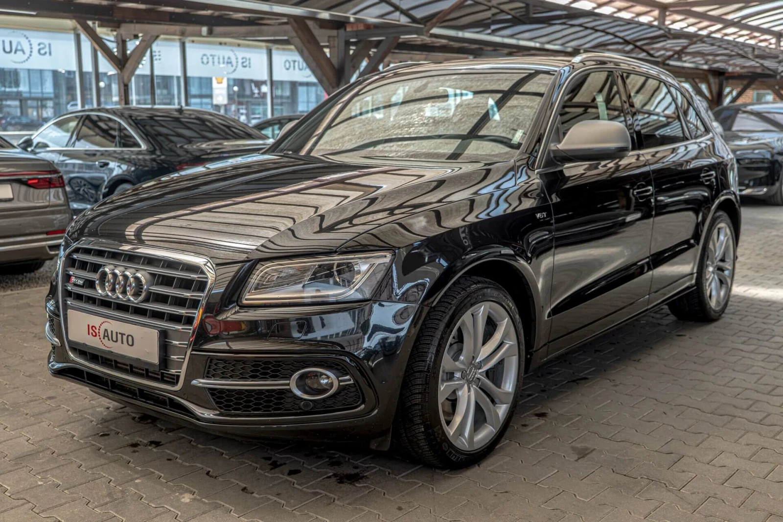 Audi SQ5 3.0BiTDI/Bang&Olufsen/Carbon/Камера/Панорама/Подгр, снимка 3 - Автомобили и джипове - 54181001