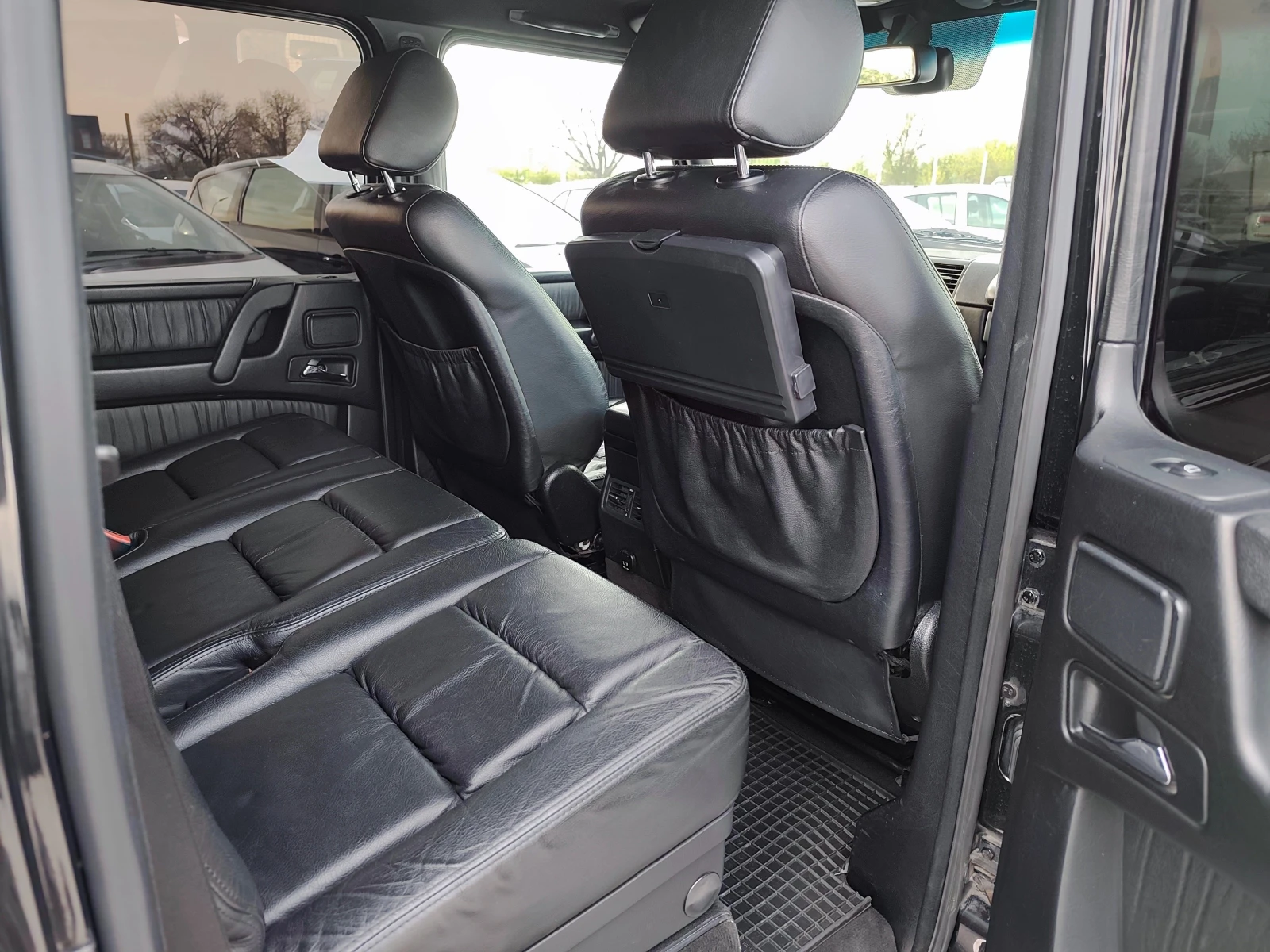 Mercedes-Benz G 350 AMG FACE LIFT 7G-TRONIC, снимка 11 - Автомобили и джипове - 54197616