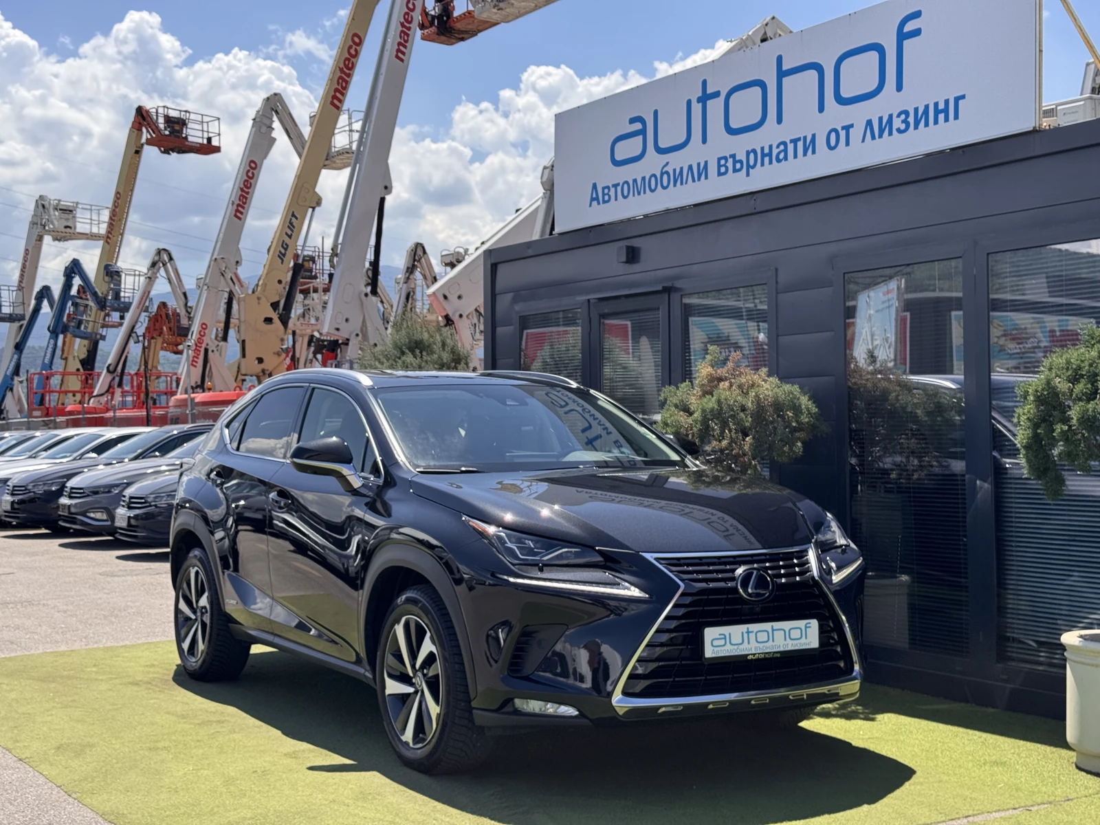 Lexus NX 300h LUXURY/197K.C./E-CVT/4X4/ГАРАНЦИЯ, снимка 6 - Автомобили и джипове - 54836733