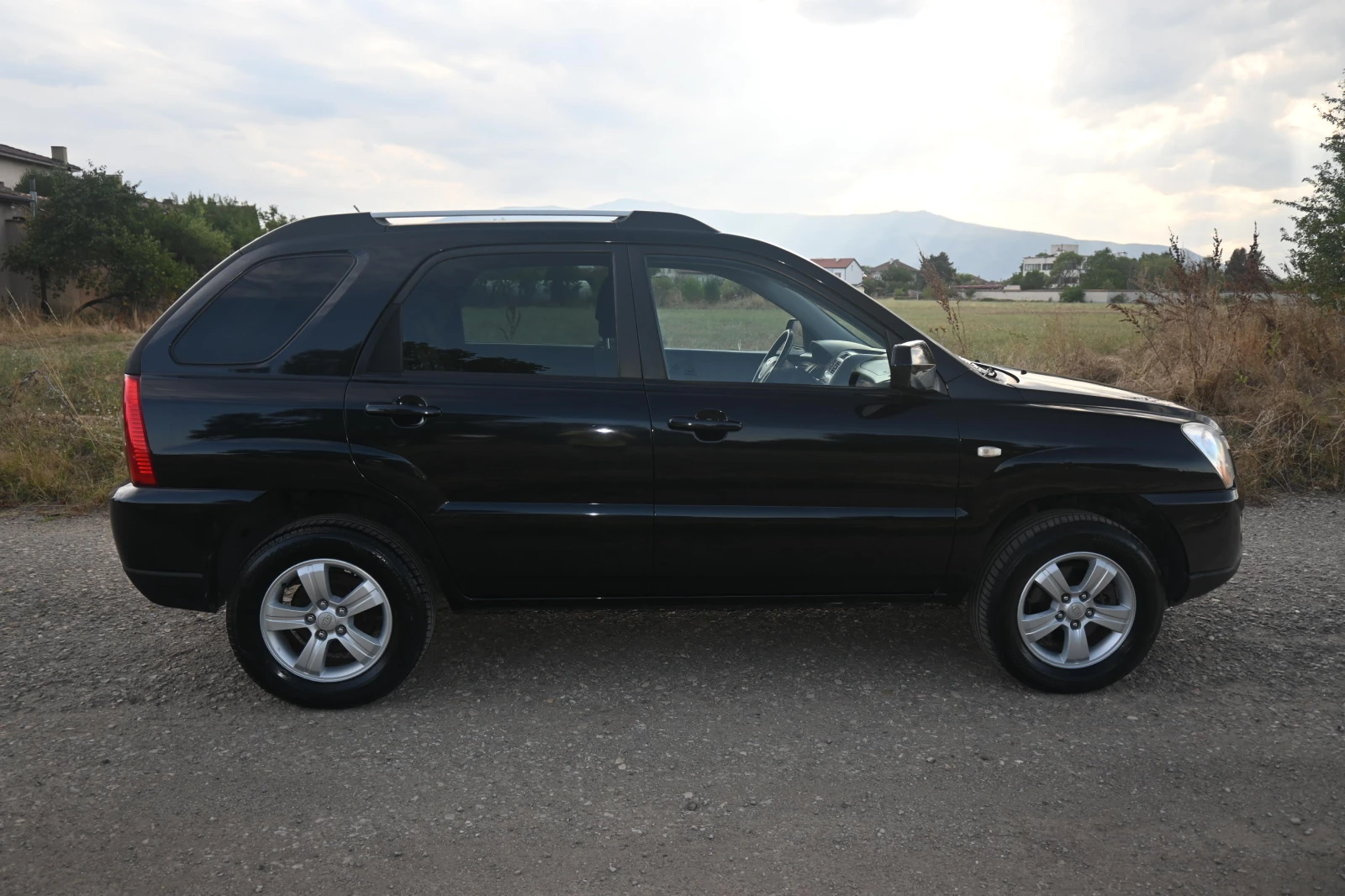 Kia Sportage FACELIFT= 4X4= GAS, снимка 7 - Автомобили и джипове - 55952633