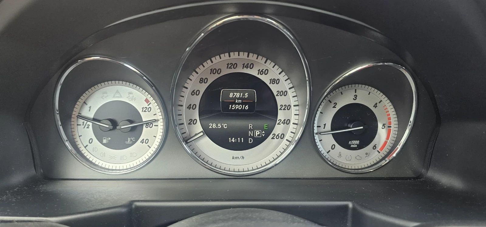 Mercedes-Benz GLK 250 AMG LINE, снимка 16 - Автомобили и джипове - 56153631