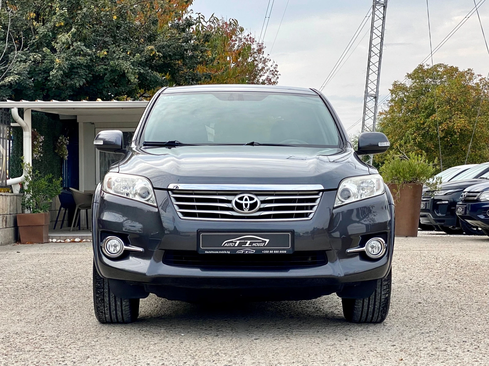 Toyota Rav4 2.2 D-4D* Executive* КАТО НОВА!, снимка 7 - Автомобили и джипове - 56658102