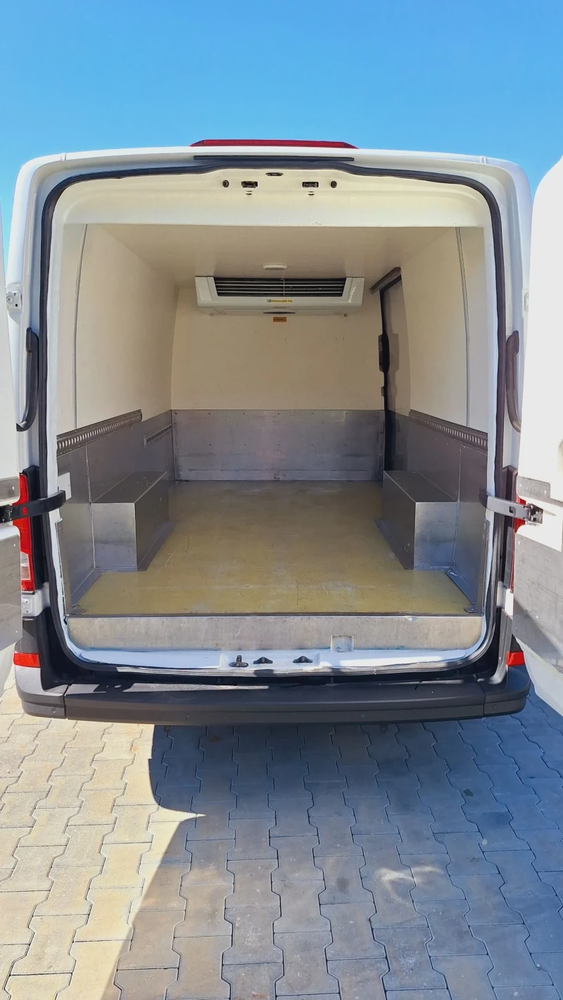 VW Crafter 2.0 TDI Klima Minusov, снимка 11 - Бусове и автобуси - 47207026