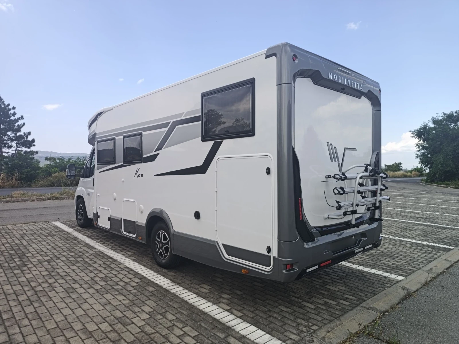 Кемпер Mobilvetta MOBILVETTA KEA P85, снимка 4 - Каравани и кемпери - 55351127