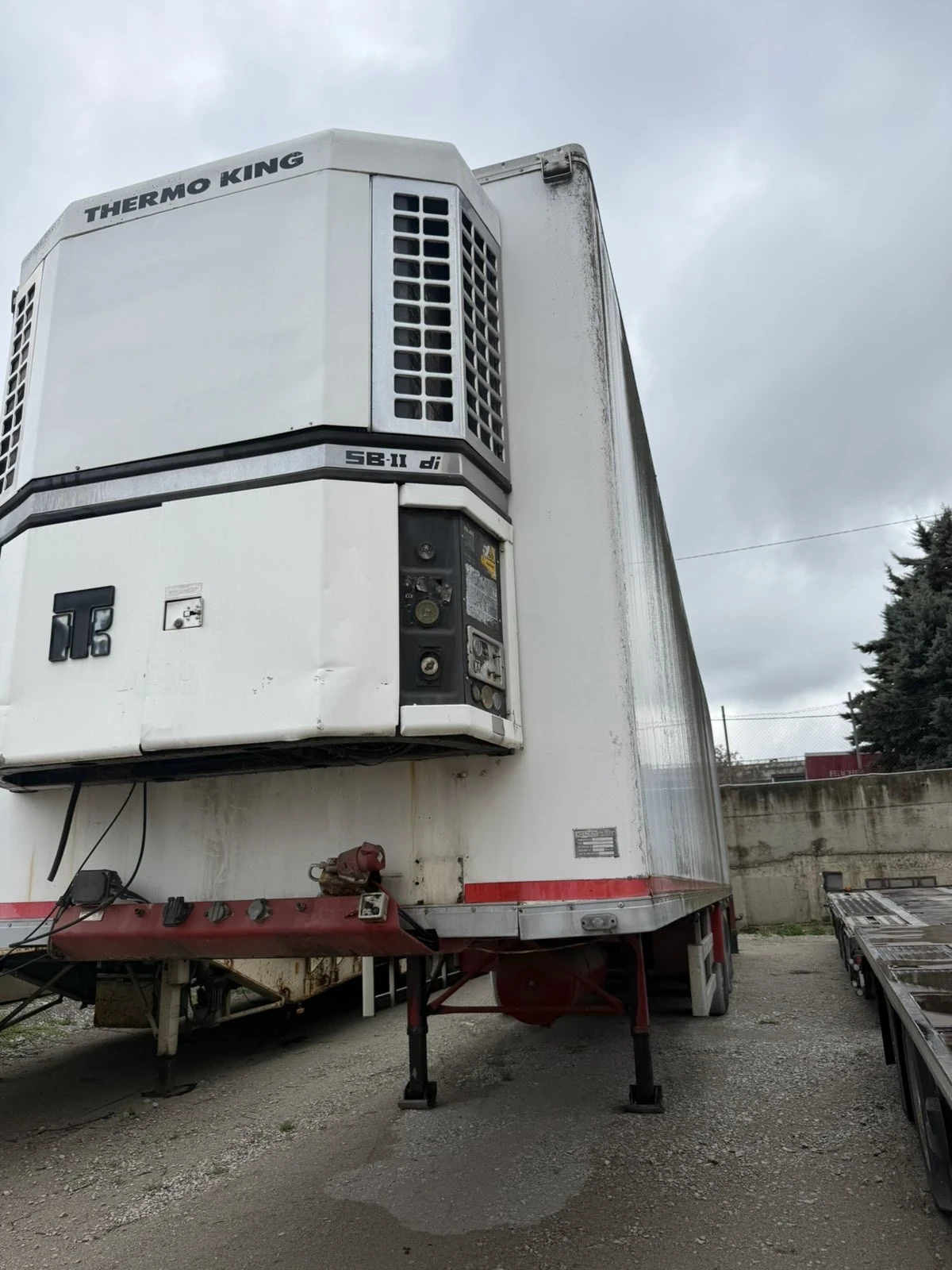 За камион Други Хладилно ремарке