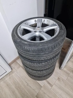        225/45R17