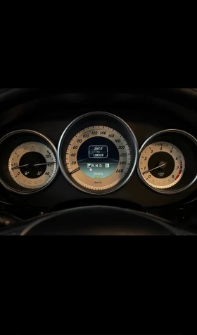 Mercedes-Benz CLS 500 4.7 Biturbo 408 коня внос от Япония, снимка 5