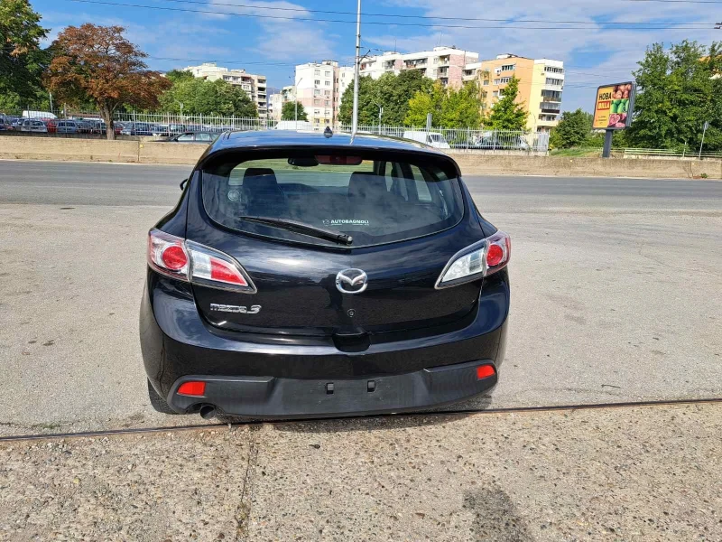 Mazda 3, снимка 4 - Автомобили и джипове - 47331347