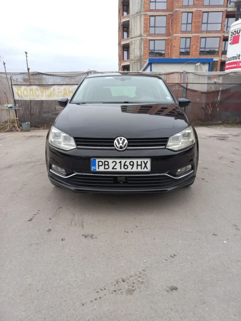 VW Polo 6R, снимка 2 - Автомобили и джипове - 48444996