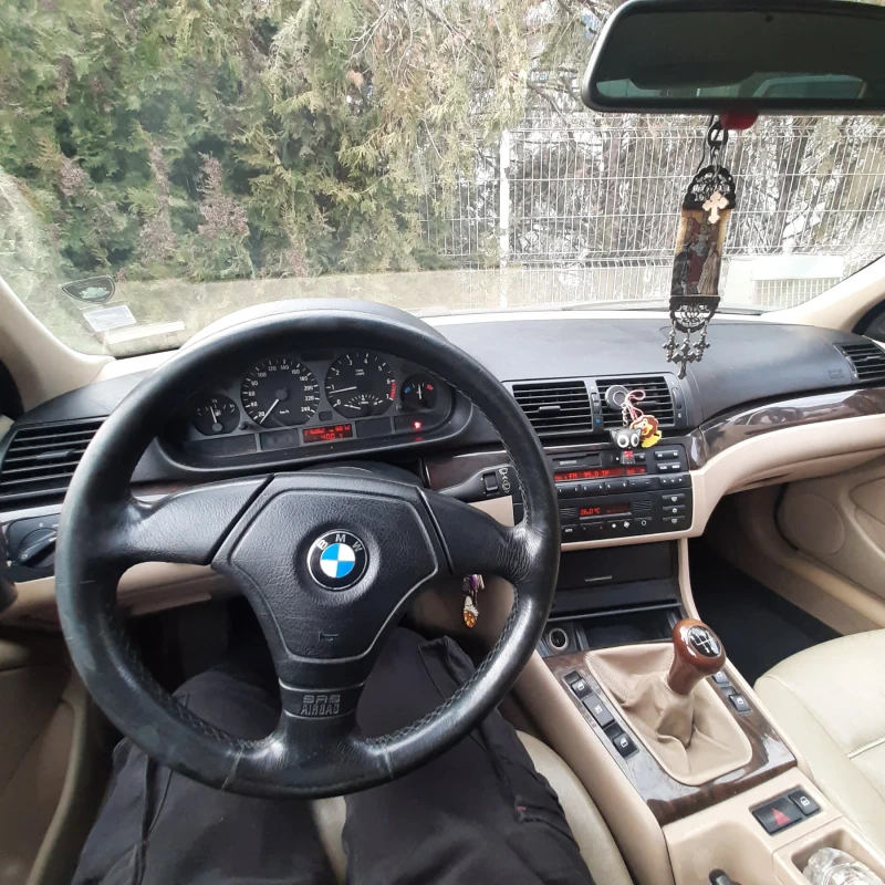 BMW 323 323i LPG, снимка 12 - Автомобили и джипове - 48817439