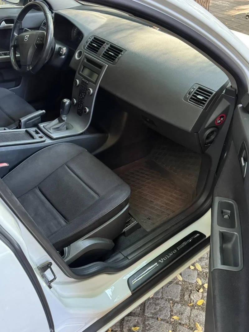 Volvo V50, снимка 10 - Автомобили и джипове - 51196857