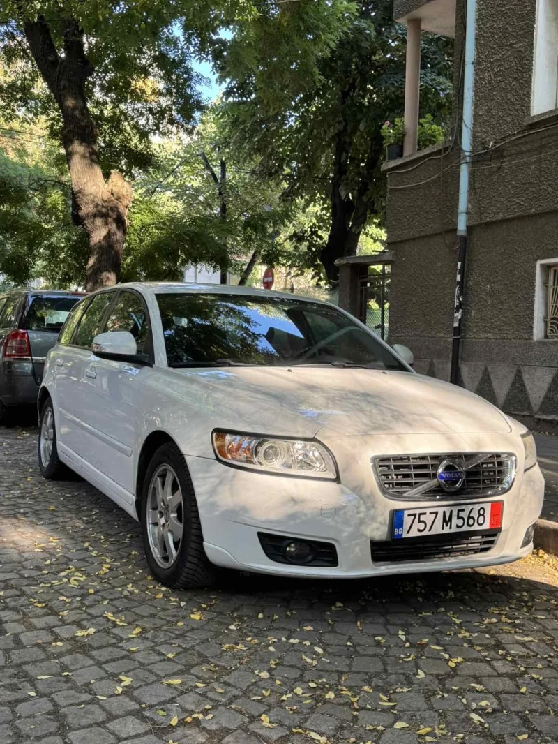 Volvo V50