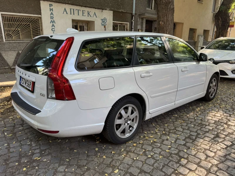 Volvo V50, снимка 6 - Автомобили и джипове - 51196857