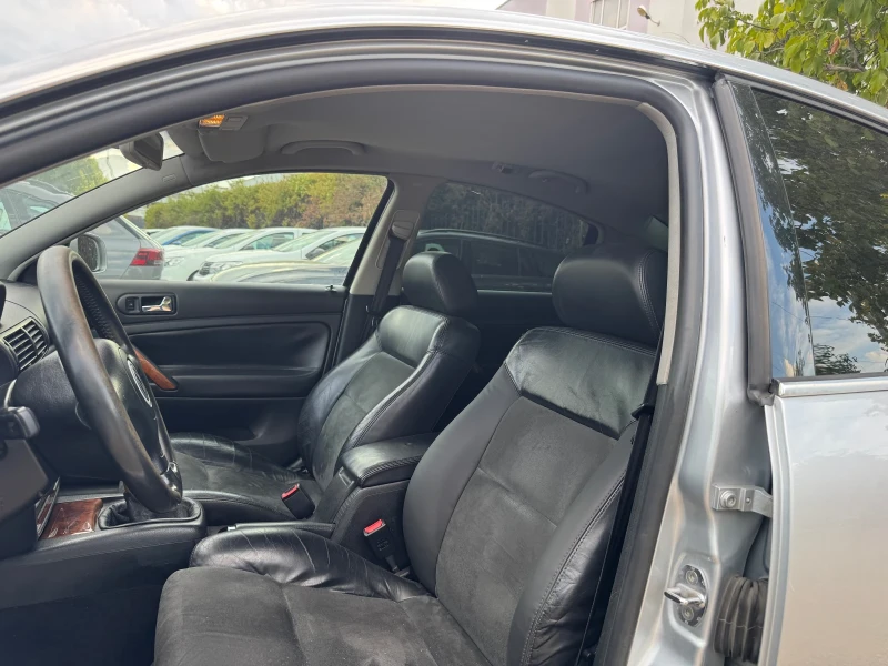 VW Passat 2.8 V6 LPG 4motion С проблем!, снимка 8 - Автомобили и джипове - 51907884