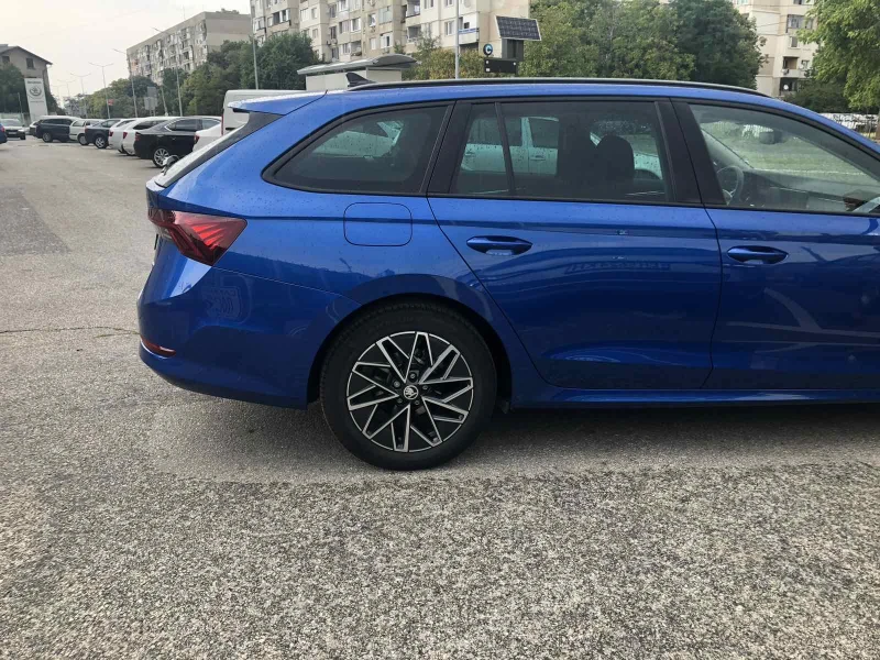 Skoda Octavia МЕТАН/ГАРАНЦИЯ/94000км/EDITION/DSG, снимка 7 - Автомобили и джипове - 52477665
